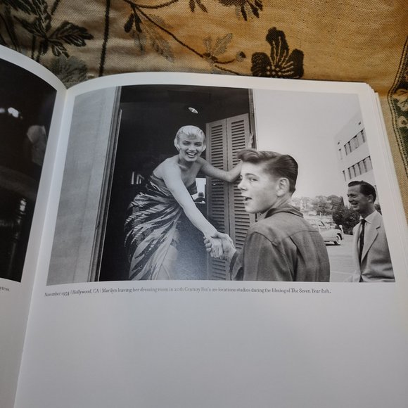 📚 Marilyn Monroe (A Life in Pictures) - Picture 13 of 16